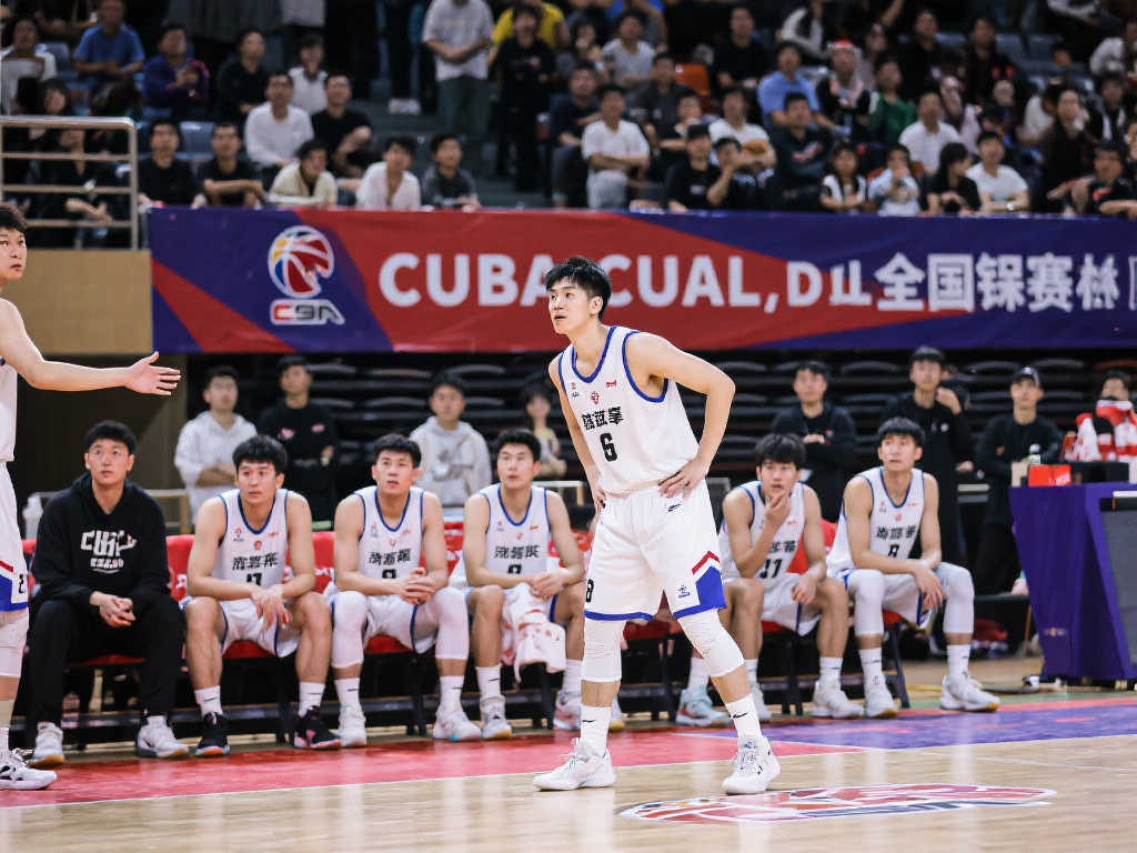 秘书长雷蒙 秘书长雷蒙